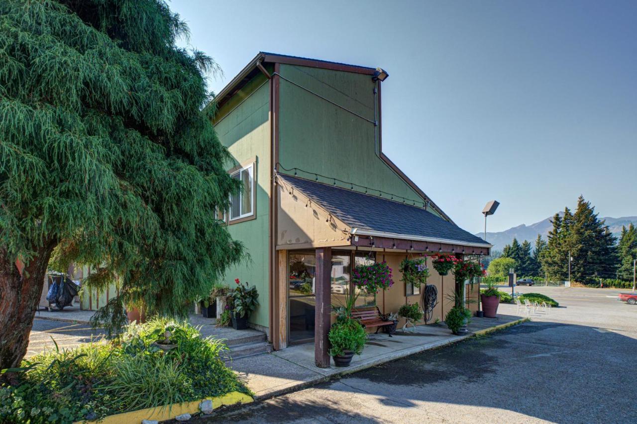 Columbia Gorge Inn Cascade Locks Eksteriør bilde